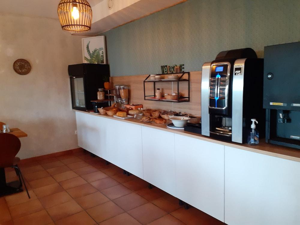 Hotel Athena Agde Zewnętrze zdjęcie
